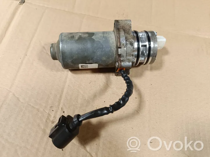 Volvo XC70 Rear gearbox reducer/haldex oil pump 02004763
