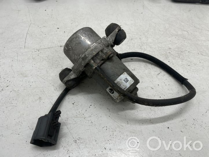 Opel Insignia B Altra parte del vano motore 11305122400