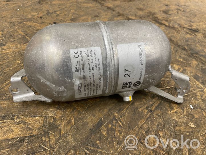 BMW 7 G11 G12 Accumulateur de pression de réservoir suspension pneumatique 6861933