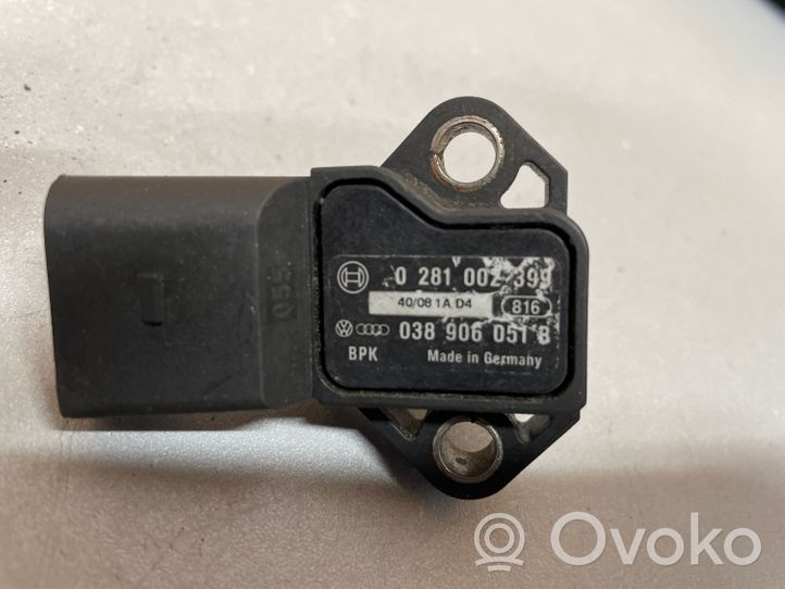 Volkswagen Touran II Sensore di pressione 038906051B