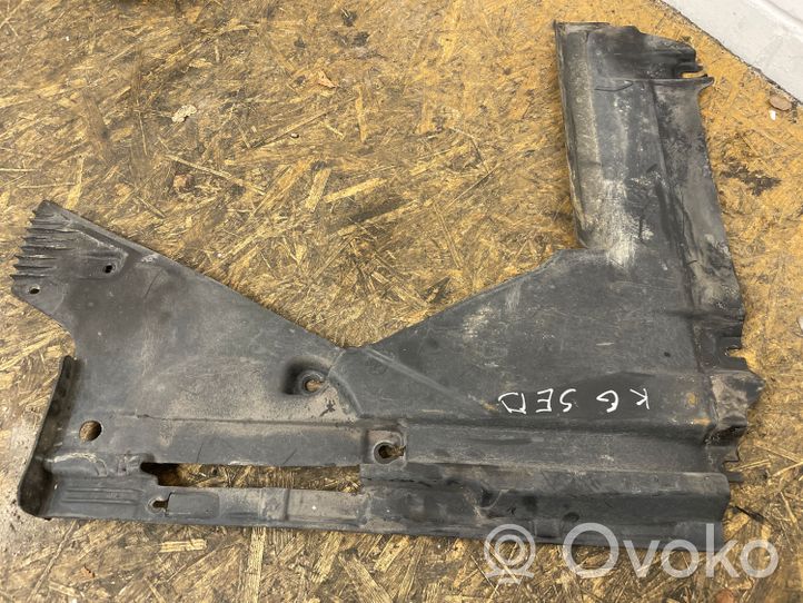 Audi A4 S4 B9 Osłona boczna podwozia 8W0825215E