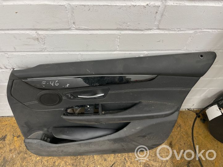 BMW 2 F46 Boczki / Poszycie drzwi przednich 2446808