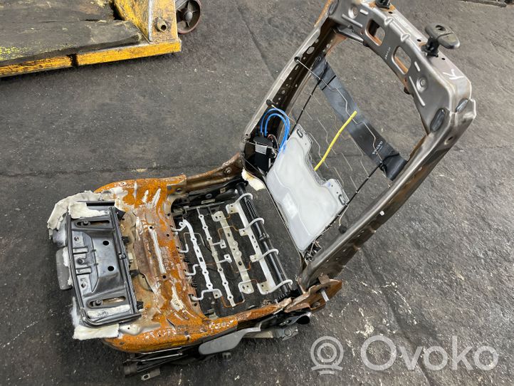 Volvo XC40 Rama siedziska 