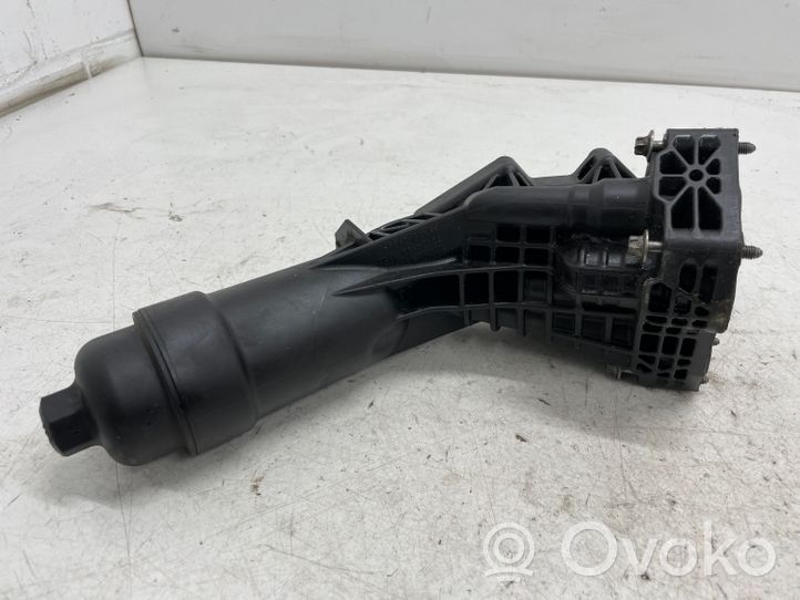 BMW 3 G20 G21 Support de filtre à huile 8580414