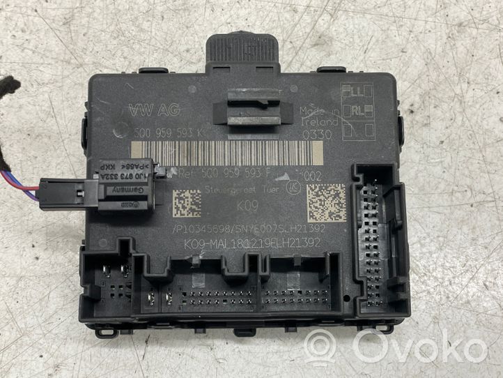 Audi Q3 F3 Oven ohjainlaite/moduuli 5Q0959593F