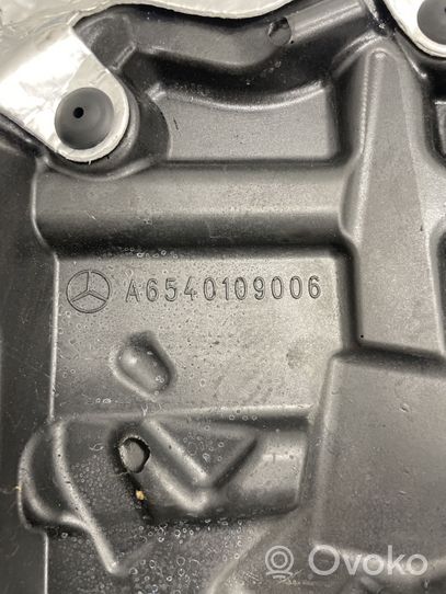 Mercedes-Benz GLA H247 Couvercle cache moteur A6540109006