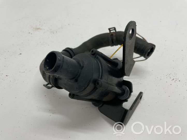 Audi A4 S4 B9 Pompe à eau de liquide de refroidissement 04L965559A