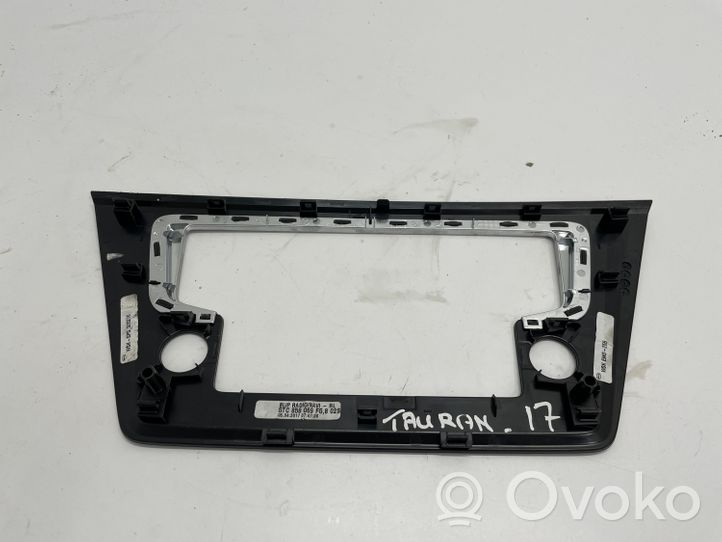 Volkswagen Touran III Support de montage navigation GPS 5TC858069