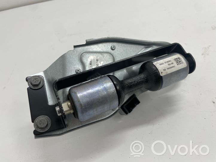 BMW X1 F48 F49 Motor del limpiaparabrisas trasero 7356220