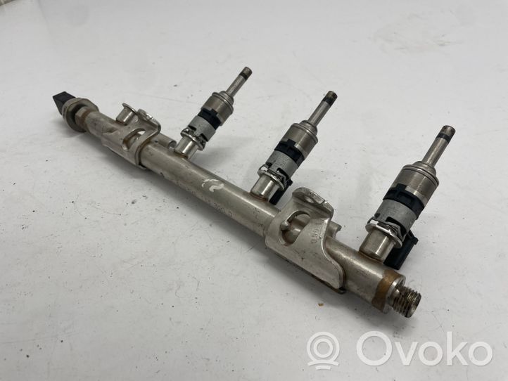 Volkswagen Touran III Kit d'injecteurs de carburant 04E133320D