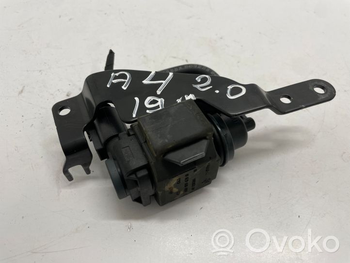 Audi A4 S4 B9 Vakuumventil Unterdruckventil Magnetventil 04L131529C