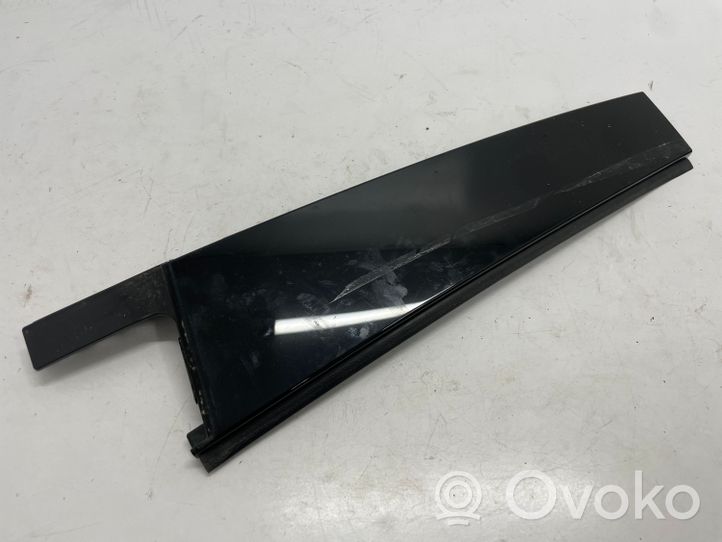 Mercedes-Benz A W177 Rivestimento portiera posteriore (modanatura) A1777320200