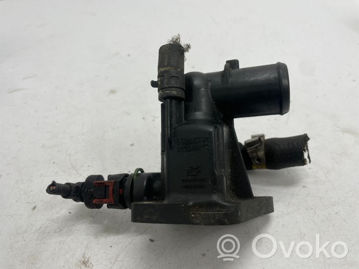 Opel Astra J Boîtier de thermostat / thermostat 55206391