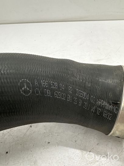 Mercedes-Benz ML W166 Tube d'admission de tuyau de refroidisseur intermédiaire A1665280482