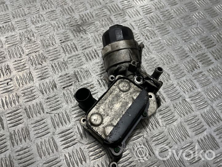 Opel Astra J Supporto di montaggio del filtro dell’olio 55238292