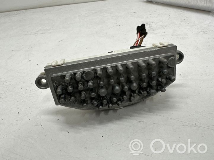 BMW 3 F30 F35 F31 Heater blower fan relay 9276112