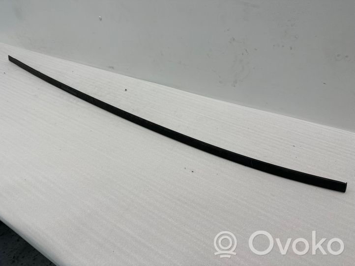 Opel Corsa D Roof trim bar molding cover 13267158