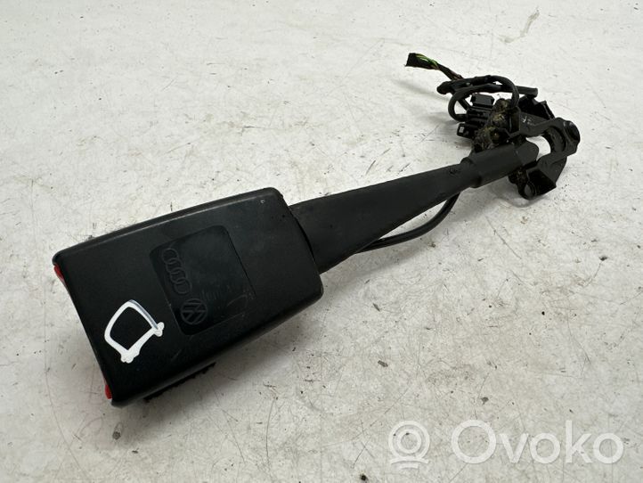 Audi A4 Allroad Boucle de ceinture de sécurité avant 8K0857755