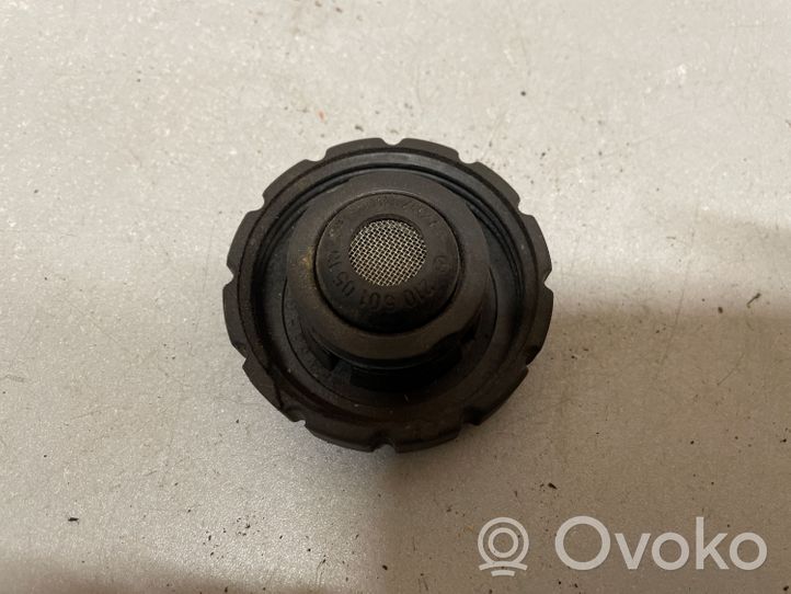 Mercedes-Benz C W203 Vase d'expansion / bouchon de réservoir de liquide de refroidissement 2105010515