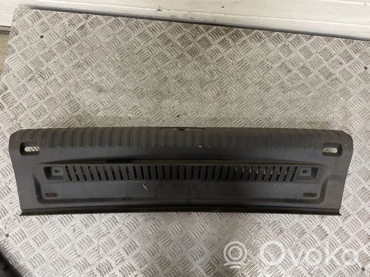 Volkswagen Tiguan Rivestimento di protezione sottoporta del bagagliaio/baule 5N0863459