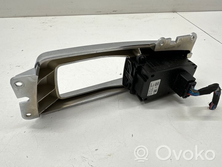 BMW 6 F12 F13 Przycisk / Włącznik hamulca ręcznego 9217594