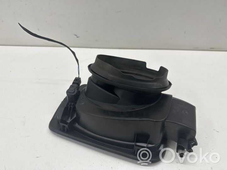 BMW 2 F46 Bouchon, volet de trappe de réservoir à carburant 7332361