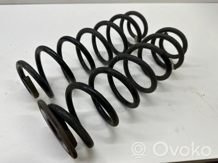 Volkswagen Golf Sportsvan Rear coil spring 5Q0511115