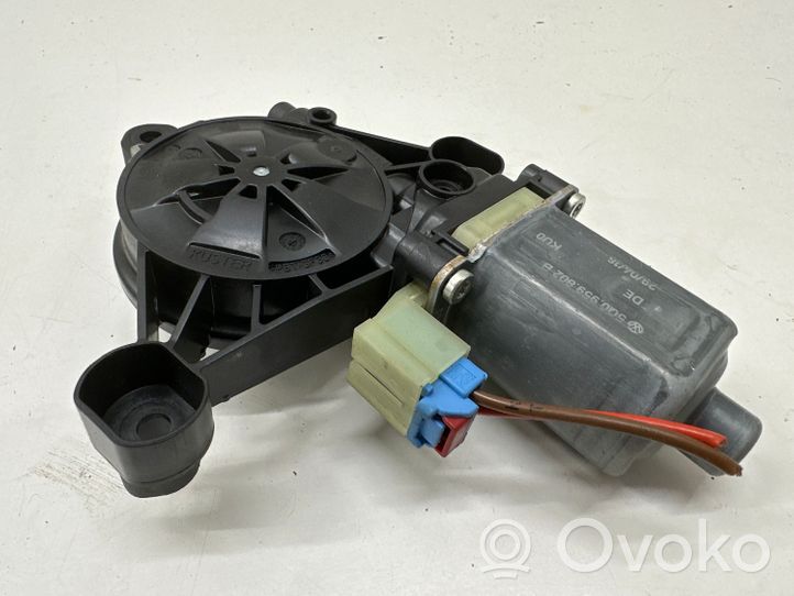 Volkswagen Golf Sportsvan Front door window regulator motor 5Q0959802B