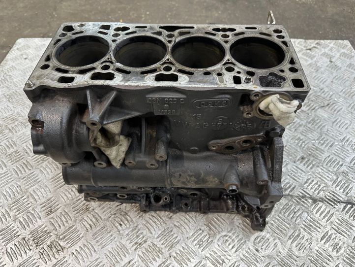 Audi A6 S6 C7 4G Bloc moteur 03N023C