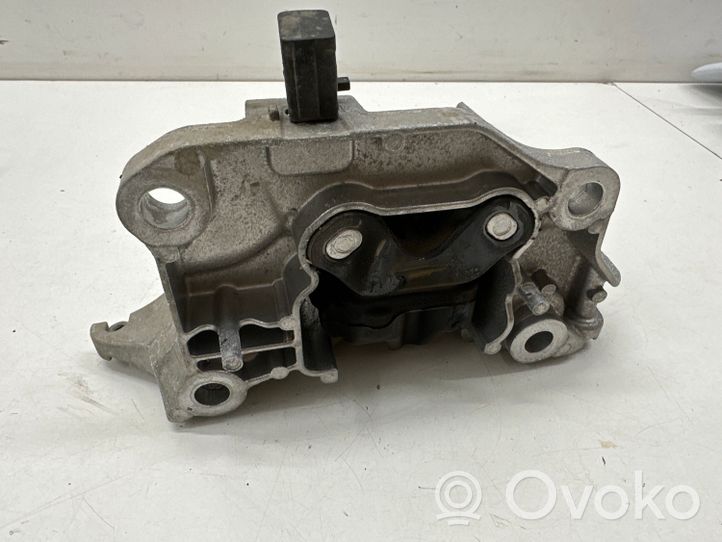 Opel Mokka B Supporto di montaggio del motore 4A109760