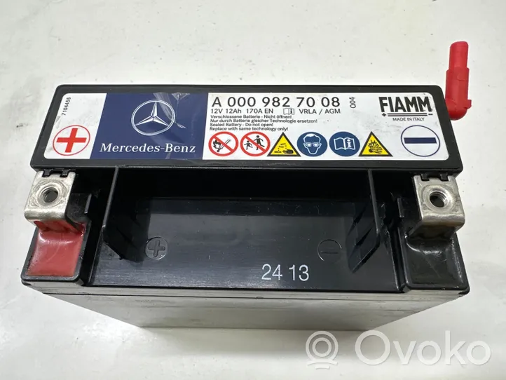 Mercedes-Benz C W204 Batteria A0009827008