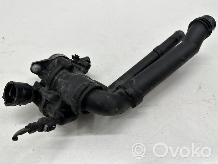 Mercedes-Benz C W204 Boîtier de thermostat / thermostat A2742000615