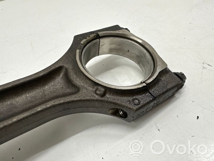 BMW 5 G30 G31 Pistone con biella 