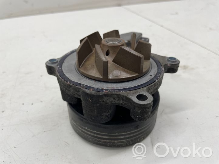 BMW 2 F45 Pompe de circulation d'eau 4122710