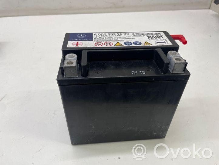 Mercedes-Benz CLA C117 X117 W117 Batterie A0009829608