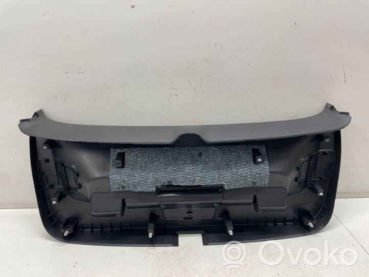 Volkswagen e-Golf Poszycie / Tapicerka tylnej klapy bagażnika 5G6867605E