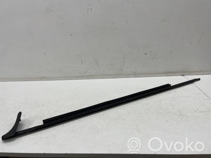 Audi A6 S6 C7 4G Rivestimento modanatura del vetro della portiera anteriore 4G0853284