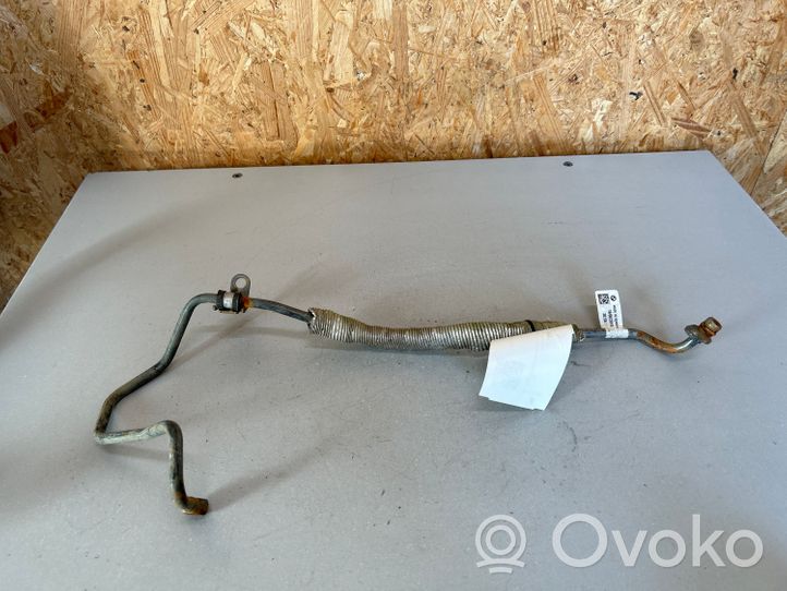 BMW 2 F22 F23 Turbo turbocharger oiling pipe/hose 