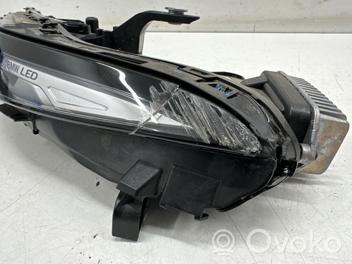 BMW X7 G07 Lampa przednia 988059307