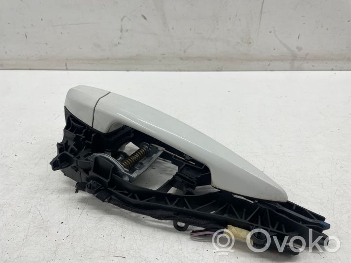 BMW X1 F48 F49 Front door exterior handle 7401210