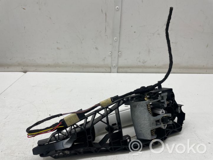 BMW X1 F48 F49 Etuoven ulkokahva 7401209