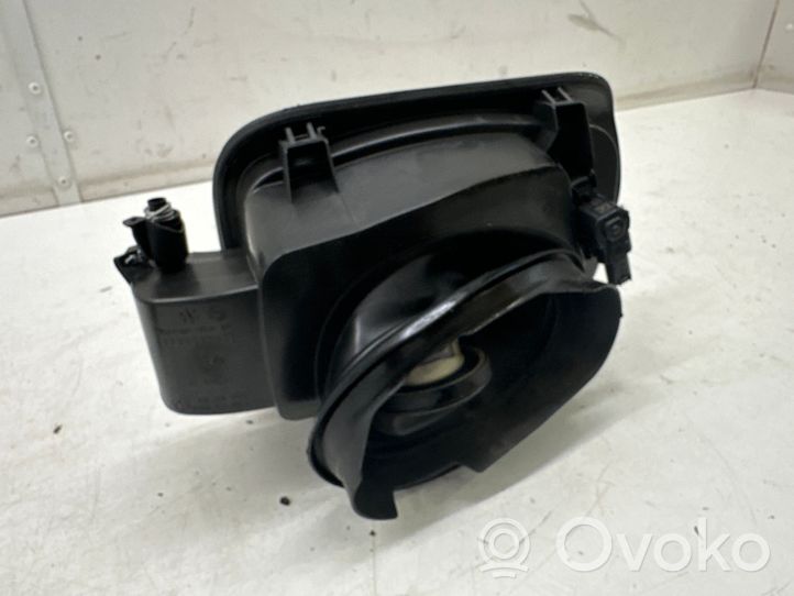 BMW X1 F48 F49 Bouchon, volet de trappe de réservoir à carburant 7359171