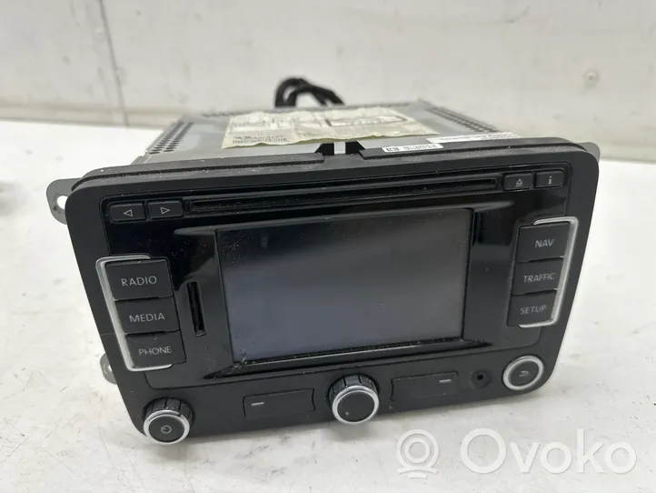 Volkswagen PASSAT CC Radio/CD/DVD/GPS-pääyksikkö 2K0035279C