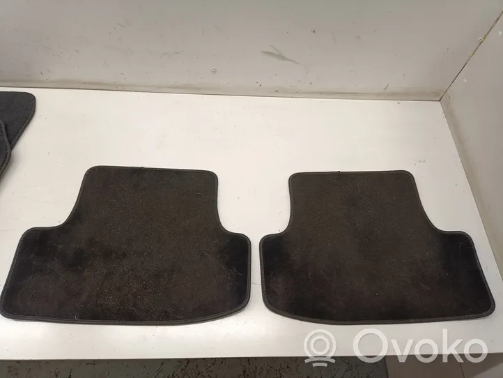 Audi Q2 - Set di tappetini per auto 81A864452