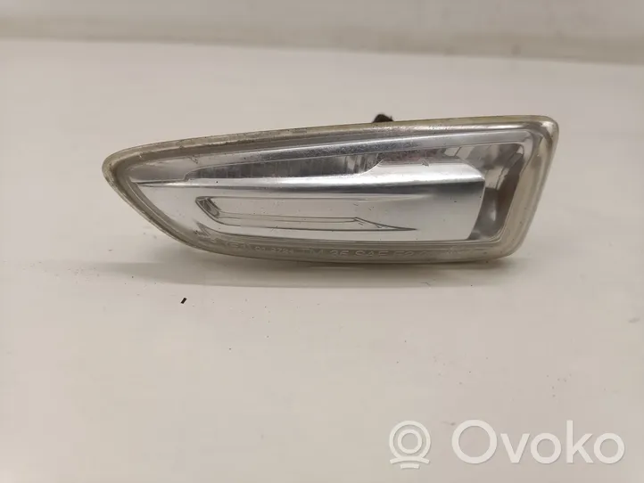 Opel Insignia B Sparno posūkio žibintas 13491088