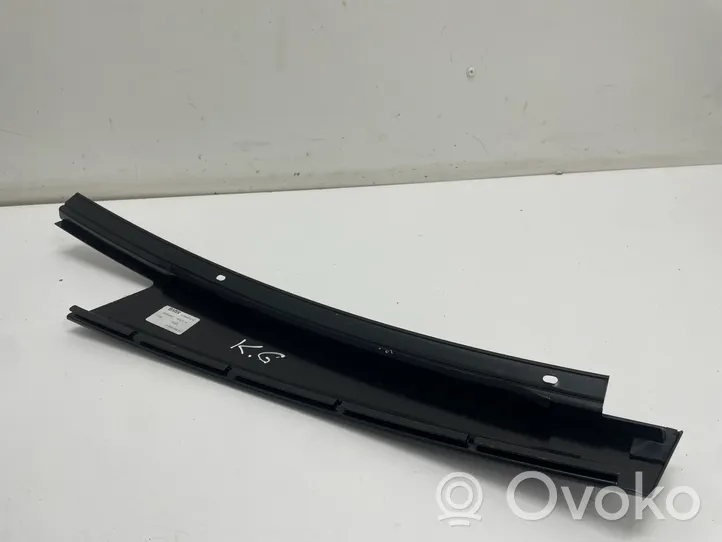 BMW 5 G30 G31 Altro elemento di rivestimento della portiera posteriore 7336975