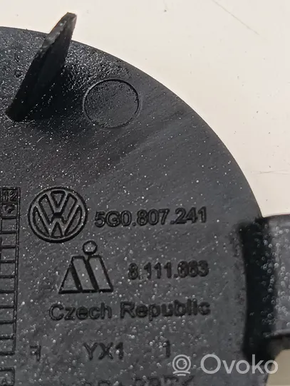 Volkswagen Golf VII Zaślepka / Osłona haka holowniczego przednia 5G0807241