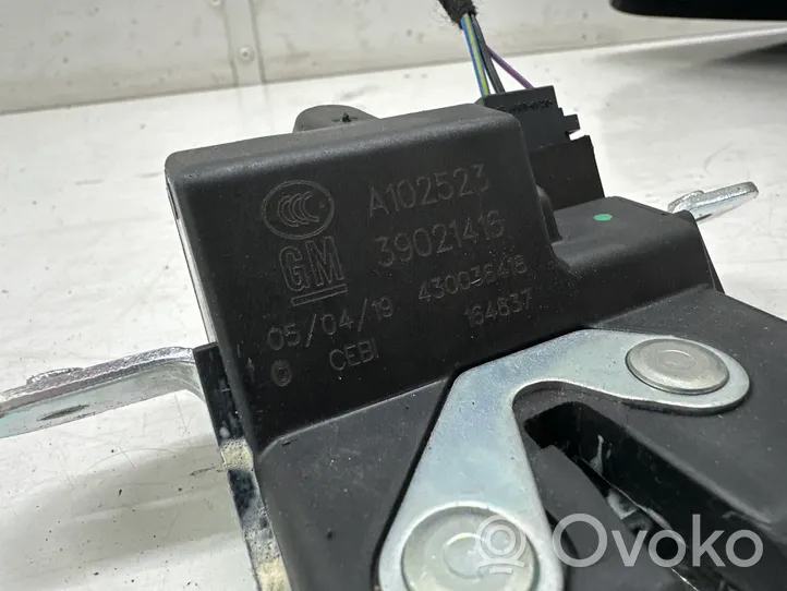 Opel Astra K Tailgate/trunk/boot lock/catch/latch 39021416