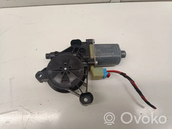 Porsche Macan Moteur de lève-vitre de porte avant 5Q0959802B