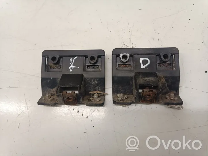 Volvo V60 Support de pare-chocs arrière 30655939